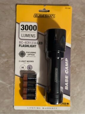Black LED Flashlight - 3000 Lumens